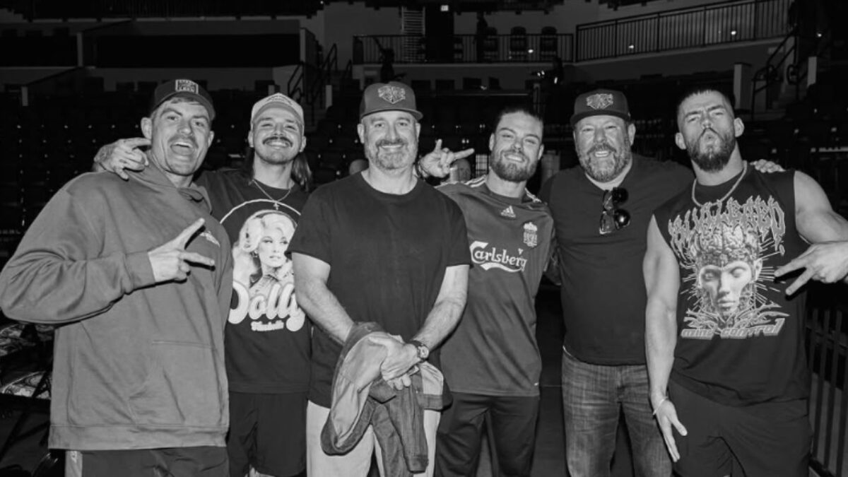 Discourse Within WWE over Tom Segura's Raw Appearance Due to His Controversial Remarks in the past: Reports 1 Tom Segura with WWE stars