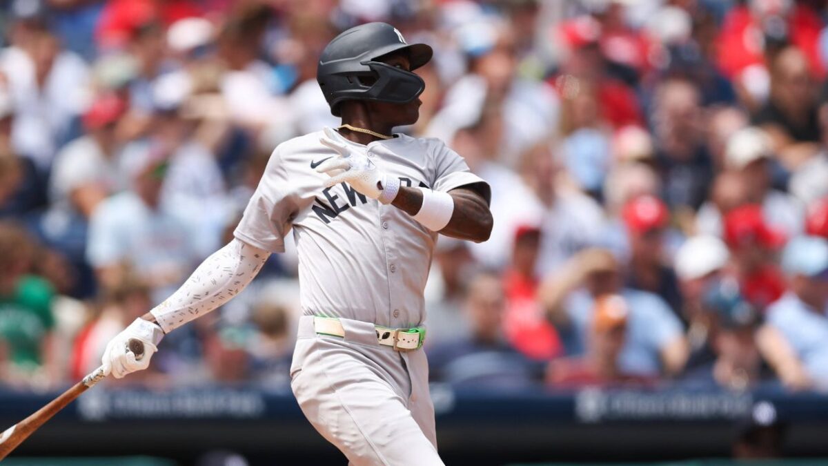 "Show That Video to Rafael Devers" - Fans Take WILD Shot at Rafael Devers as Yankees Jazz Chisholm Jr. Moves to 3B Position 2 Jazz Chisholm Jr.
