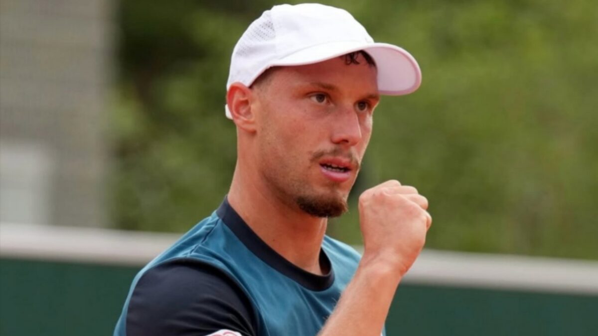 Novak Djokovic Pays Emotional Tribute to Rafael Nadal, Says Part of Him 'Left' with Spaniard After Retirement 2 Filip Misolic