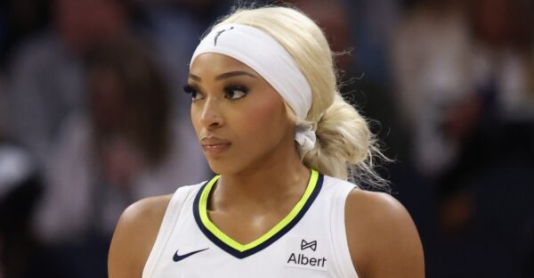 Dallas Wings’ Dijonai Carrington Calls Out Referee For Evading Her Pleas to Explain Their Decisions