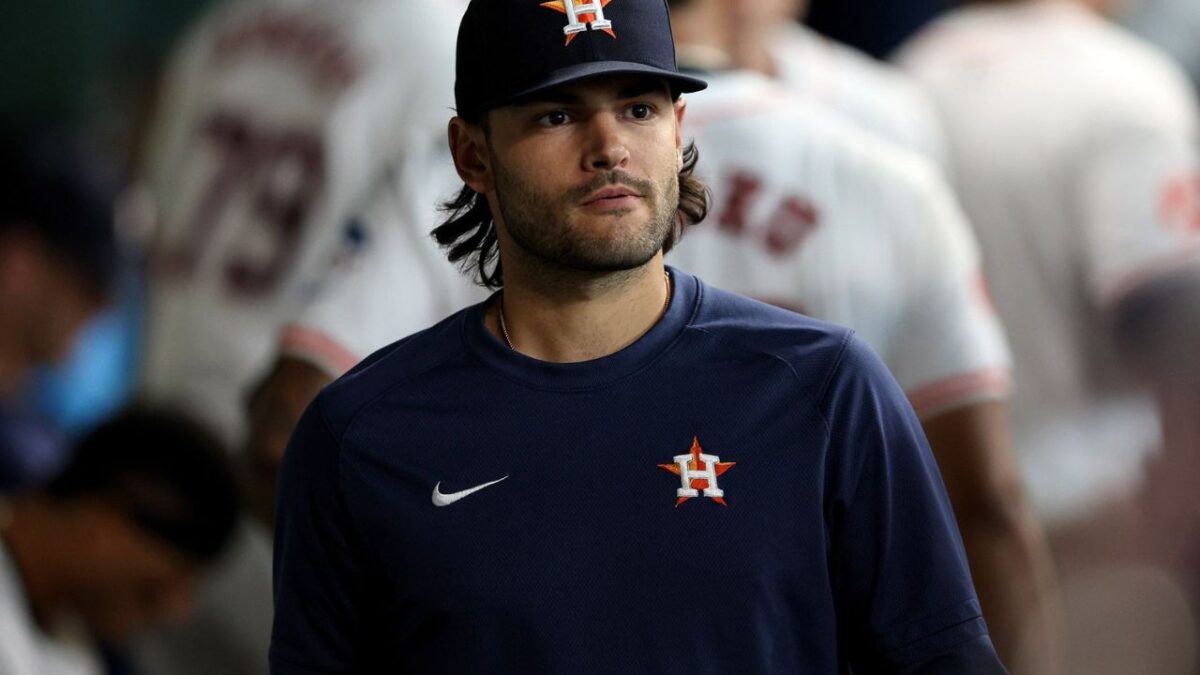Police Uncovers 'Overseas Resident' as Source of Death Threats to Astros Pitcher Lance McCullers Jr. 2 Lance McCullers Jr.
