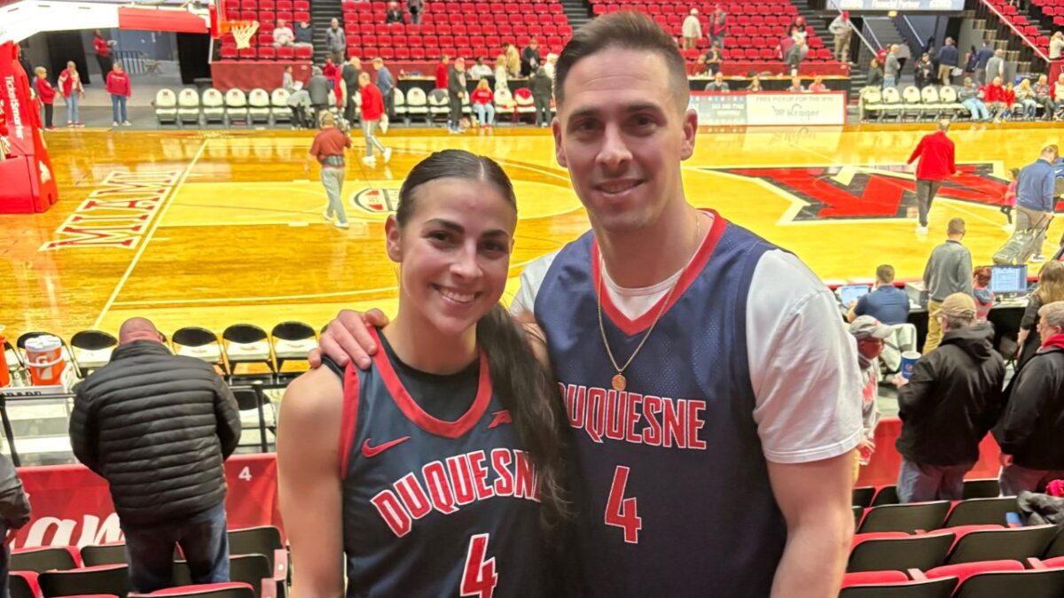 TJ McConnell's Family Celebrates Major Win after Undrafted Sister Signs with Phoenix Mercury 1 TJ McConnell with his sister Megan McConnell when she was at Duquesne