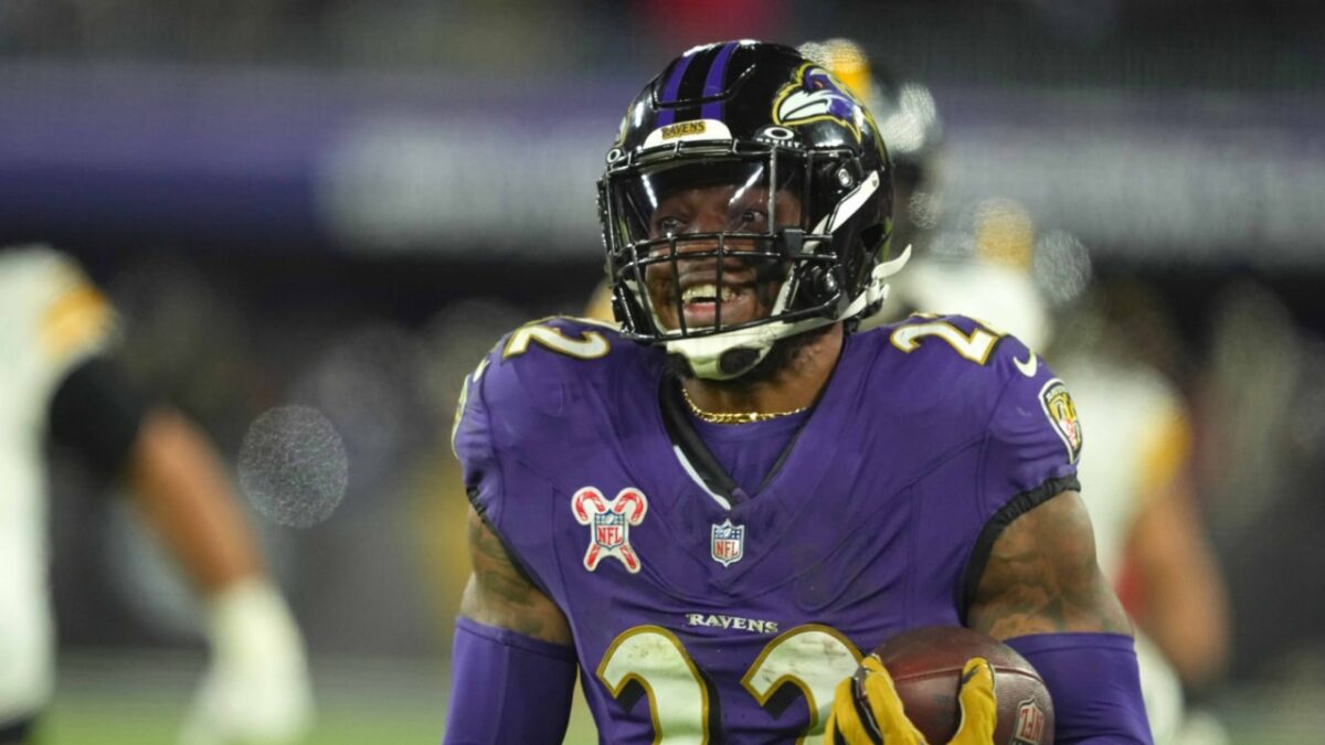 Derrick Henry’s 2,000-Yard Bet with Dan Patrick Could Earn Him a Role in Adam Sandler Film 1 Derrick Henry’s 2,000-Yard Bet With Dan Patrick Could Earn Him a Role in Adam Sandler Film