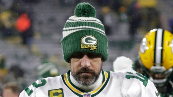 Steelers’ Experiment with Aging Aaron Rodgers Doesn’t Impress Top Analyst