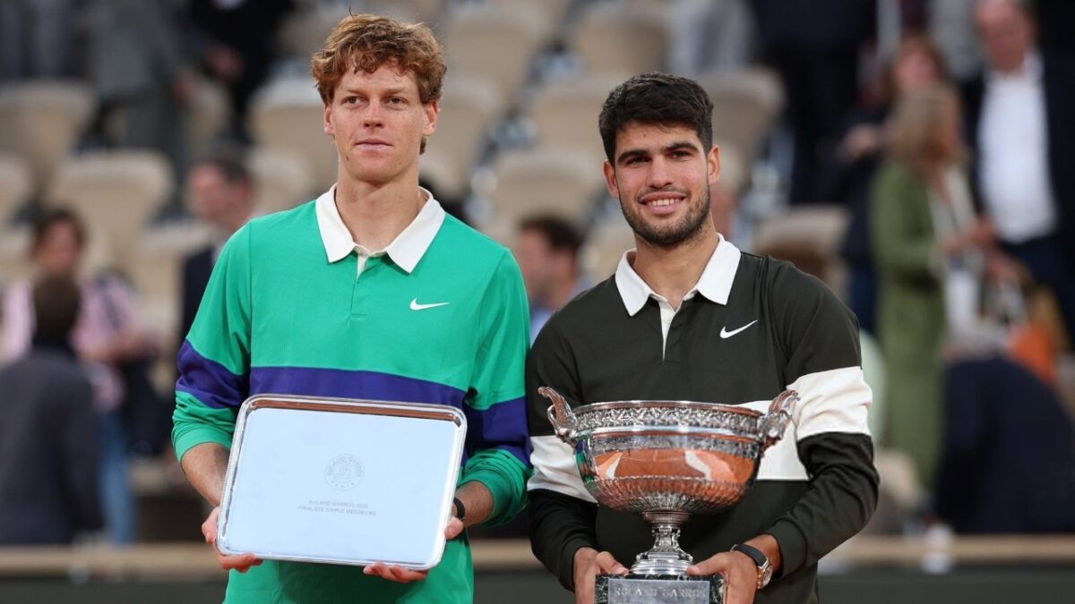 (Video) Carlos Alcaraz Shares an Emotional Embrace with Juan Carlos Ferrero After Winning the Longest Roland Garros Final Ever 1 Jannik Sinner Carlos Alcaraz Roland Garros French Open 2025