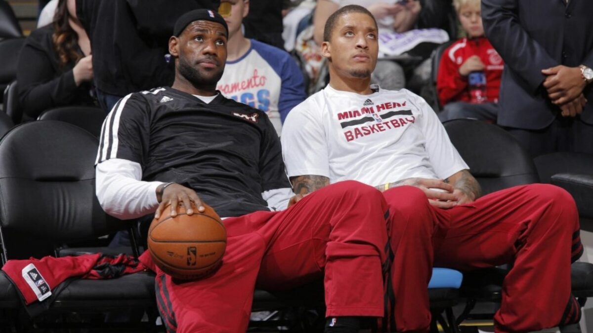 LeBron James Once Lost to $100K 1v1 Winner Michael Beasley 1 Michael Beasley and LeBron James as Miami Heat teammates