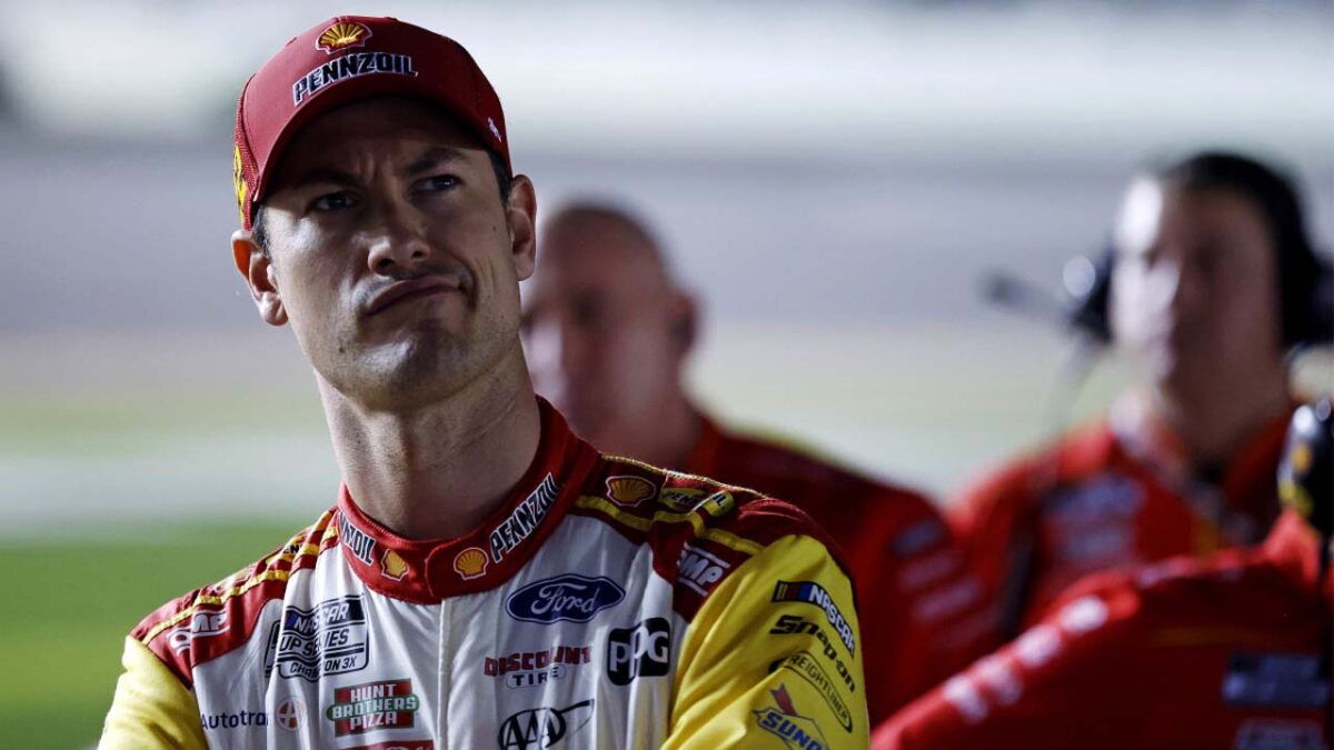 Joey Logano Claims He Was The "Second Most Popular" Driver at Mexico City 1 Joey Logano (via Imagn)