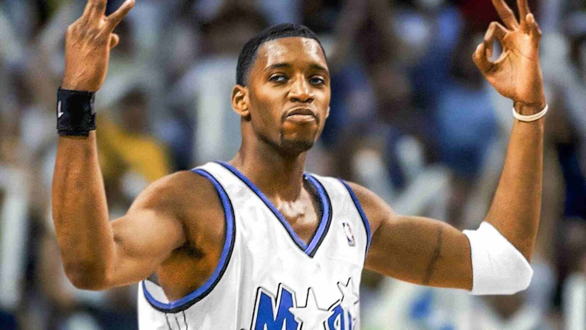 Michael Jordan Had Rookie Tracy McGrady 'Quaking In His Boots', According to The Latter 1 Tracy McGrady