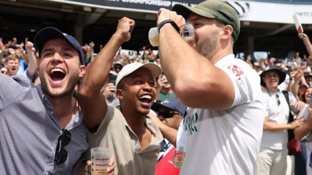 Aiden Markram Reveals 2024 T20 WC Pain Fueled WTC Final Grit 1 Aiden Markram drinks beer with fan