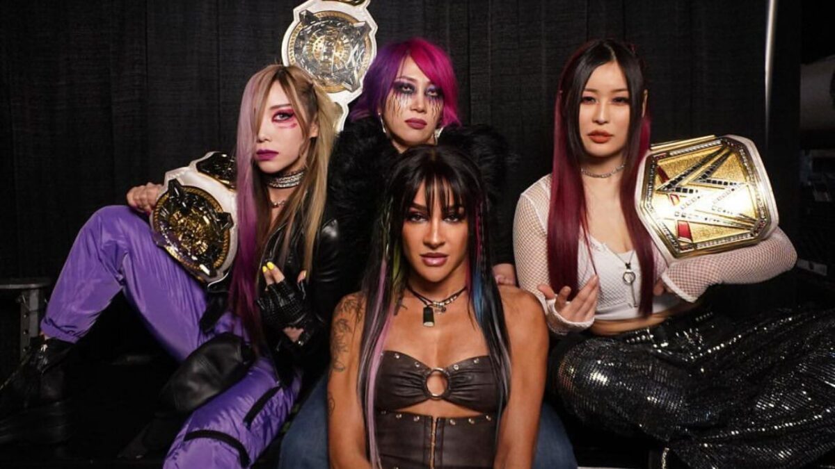 Asuka Returns to Monday Night Raw and Wins Her First WWE Match in 408 Days 2 Asuka with The Damage CTRL