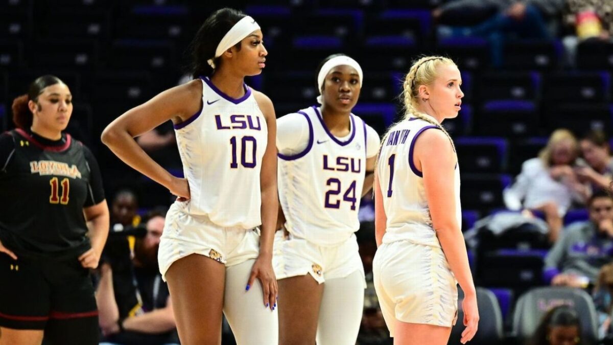 Angel Reese Gives Back to Chicago Community by Sponsoring Basketball Courts 1 Angel Reese with LSU teammates Aneesah Morrow and Hailey Van Lith