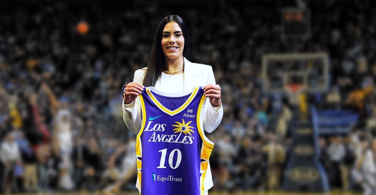 (Video) Kelsey Plum Goes Viral For ‘Weird’ Interaction with Fans Outside Hotel