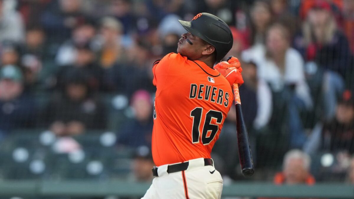 MLB Hall of Famer David Ortiz Takes Subtle JAB at Rafael Devers Following Trade from Red Sox to SF Giants 3 Rafael Devers