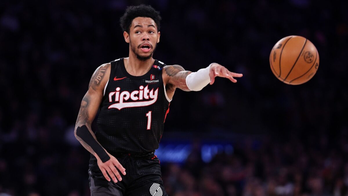 Celtics Sending Jrue Holiday For Anfernee Simons and Picks Confuse Fans: "Why the Blazers Do This?" 1 Anfernee Simons will have a lot of pressure in Boston