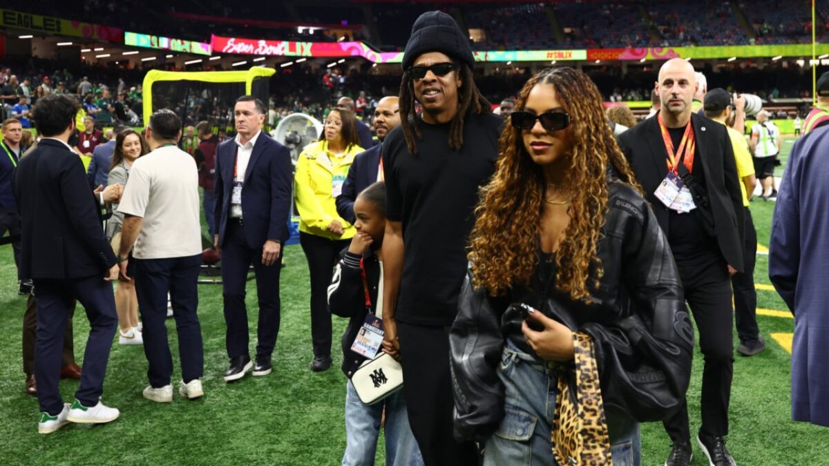 3 Artists Who Could Perform at Super Bowl 2026 Halftime Show 2 3 Artists Who Could Perform at Super Bowl 26 Halftime Show