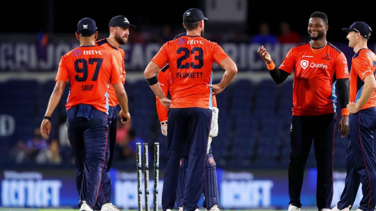 (Video) Michael Bracewell Bizarrely Attempts to Take a Review After Getting Bowled in MLC 1 San Francisco Unicorns MLC