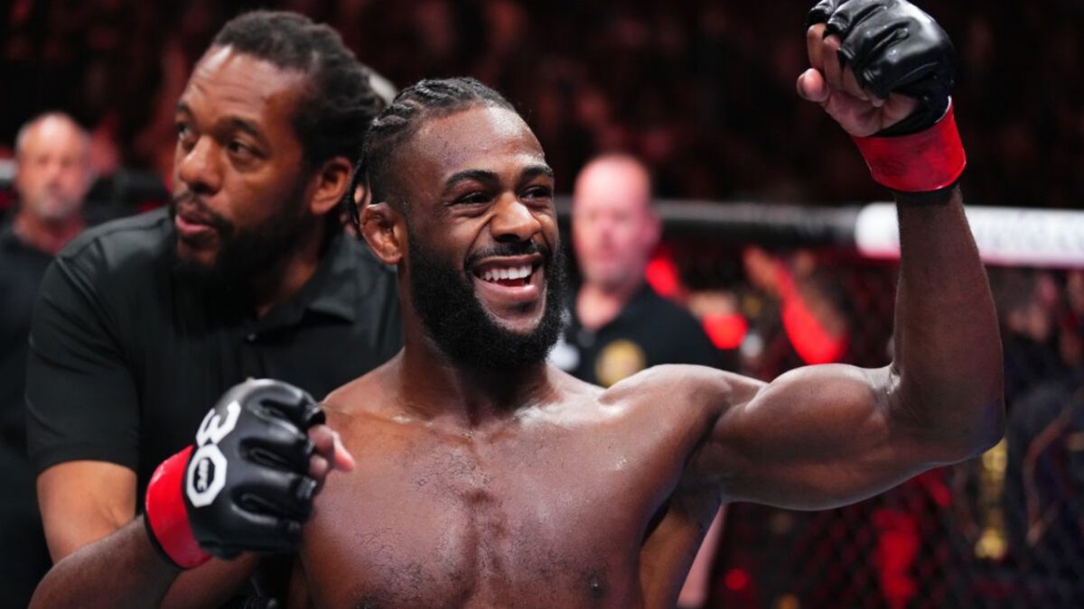 Fans Go Wild as UFC Books 'Grappling Chess Match' Between Aljamain Sterling and Brian Ortega 1 Aljamain Sterling is the fan favourite to beat Brian Ortega