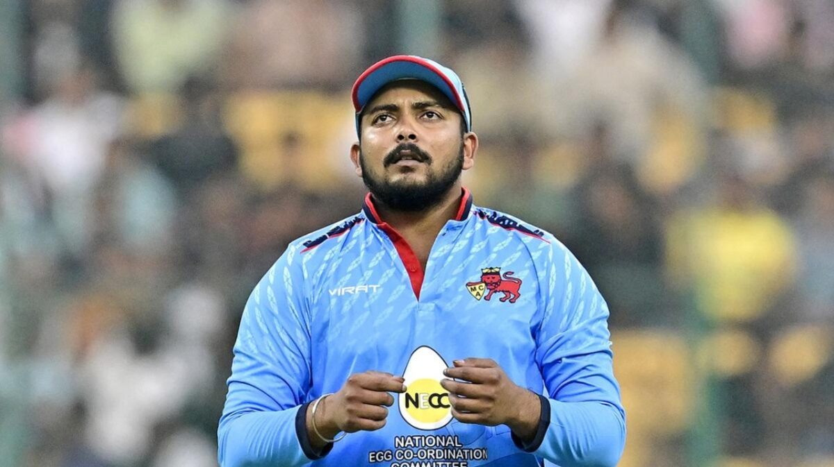Prithvi Shaw Admits No Big Cricketer Except Rishabh Pant Checked Up on Him During Tough Times 1 Prithvi Shaw leave Mumbai, join Maharashtra