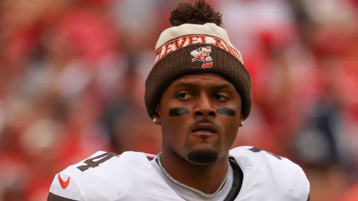 Deshaun Watson Embraces Alternative Role with Cleveland Browns Amidst Joe Flacco's Skepticism 1 Deshaun Watson Embraces Alternative Role with Cleveland Browns Amidst Joe Flacco's Skepticism