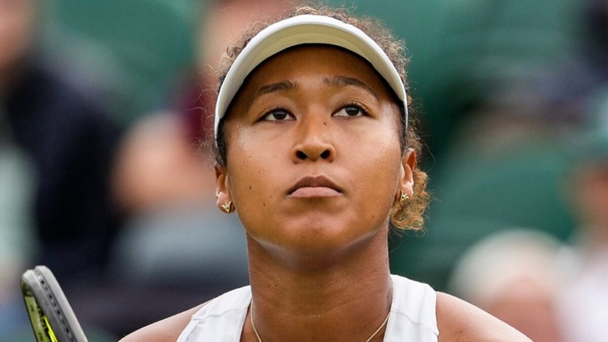 Emma Raducanu Makes 'Snapchat Streak' Analogy After Knocking Out Naomi Osaka from Citi Open: "It's Pretty Childish" 1 Naomi Osaka