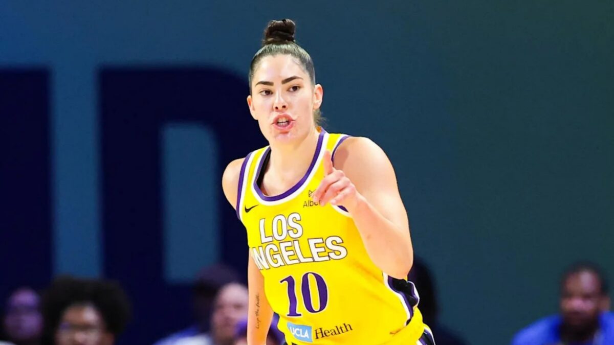 Kelsey Plum Sets WNBA Record In Sparks' 89-87 Win Over Caitlin Clark-Less Indiana Fever 1 Kelsey Plum