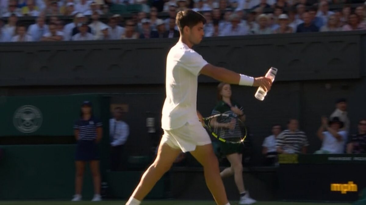 Denis Shapovalov Ranks Wimbledon Conditions Slower than a Clay Court in an Audacious Rant 2 Carlos Alcaraz water wimbledon