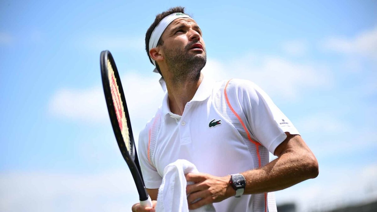 Grigor Dimitrov Makes Hilarious Ibiza Comment on Carlos Alcaraz After Advancing at Wimbledon 1 Grigor Dimitrov