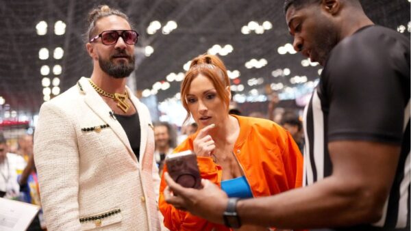 Seth Rollins and Becky Lynch