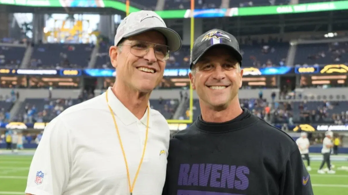Harbaugh Brothers’ Surprise Meeting with Donald Trump Sparks Online Speculation: “Are They on The List?” 1 Harbaugh Brothers’ Surprise Meeting with Donald Trump Sparks Online Speculation “Are They on The List”