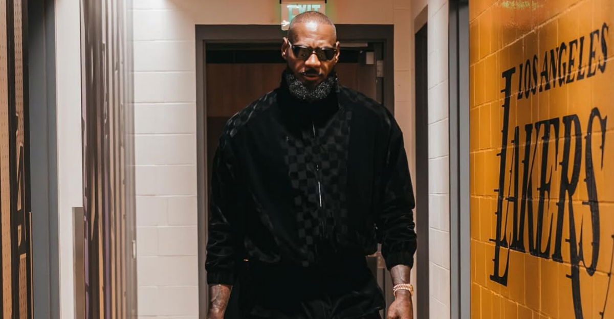 LeBron James Rebuffs Reporter Prying About Lakers Trade: “Ain’t Got Nothing To Talk About”