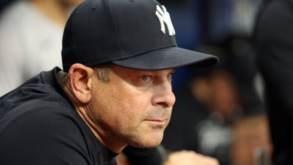 Yankees Making 4 Errors Against Blue Jays Leaves Fans Fuming on Social Media: “Unserious Team”