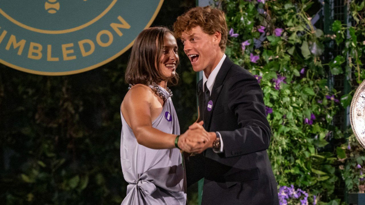 Ex-ATP Pro Reveals Why Iga Swiatek and Jannik Sinner Almost Didn’t Dance During Wimbledon’s Champions’ Dinner