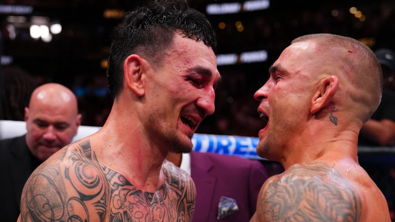Fans Spot Amazing ‘Fair Trade’ Moment Between Dustin Poirier and Max Holloway