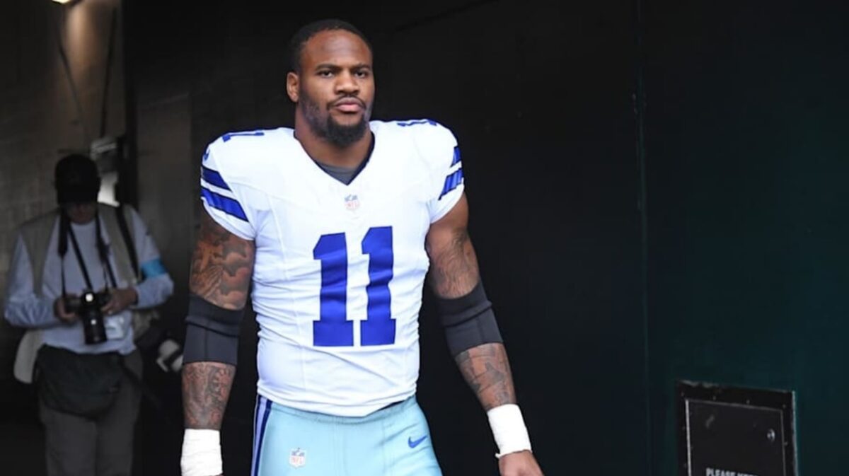 Jerry Jones Taking Unnecessary Shots at Micah Parsons Amid Contract Extension Talks Doesn't Sit Well With Fans - "Most Toxic Owner Ever"