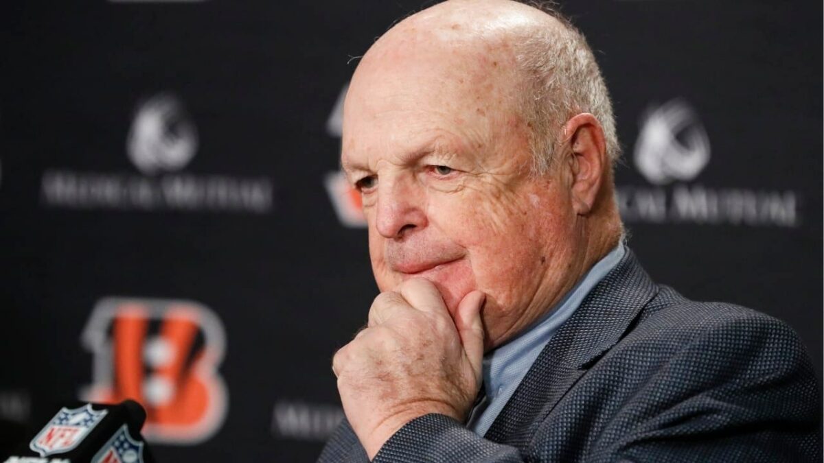 Bengals Balk at Guaranteeing Shemar Stewart's Contract in Case of Criminal Acts 1 Bengals owner Mike Brown