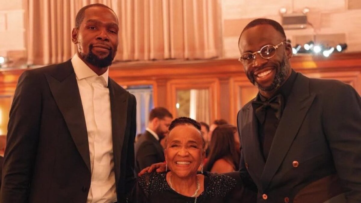 Kevin Durant and Draymond Green alongside Taylor Rooks' grandmother