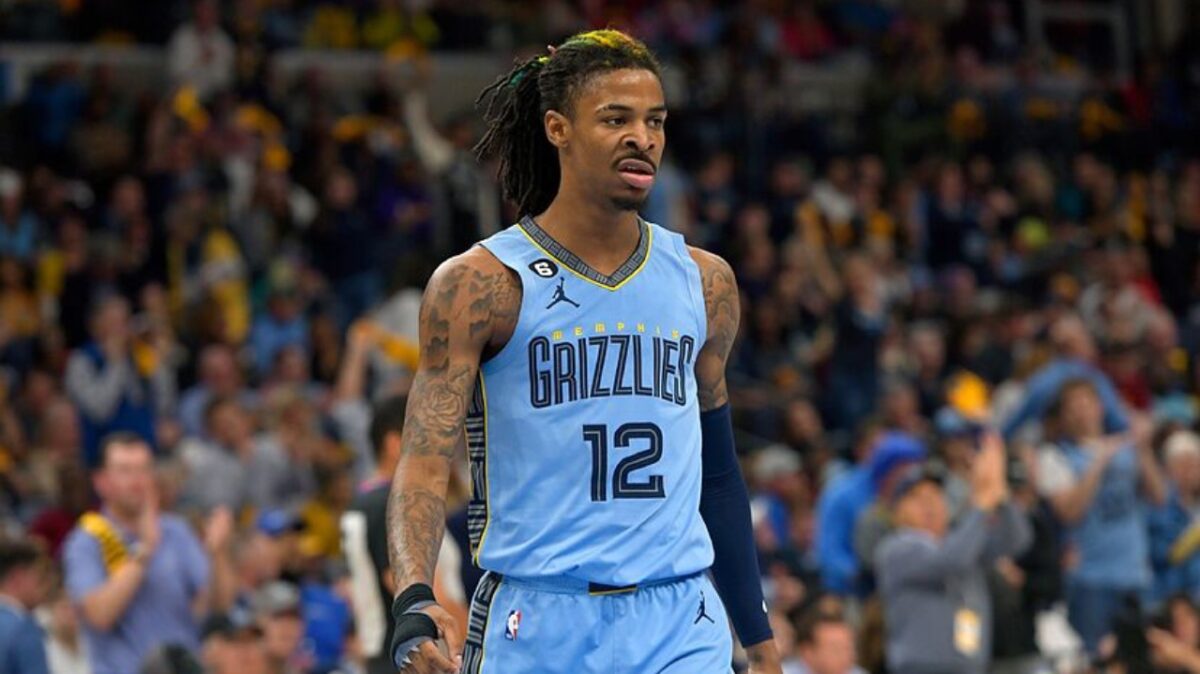 Watch: Ja Morant Wows NBA Fans With Dunk Contest-Like Finish 1 Ja Morant