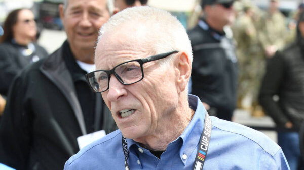 Mark Martin Sometimes Feels “Embarrassed Like an Idiot” While Campaigning for Dropping Playoff Format
