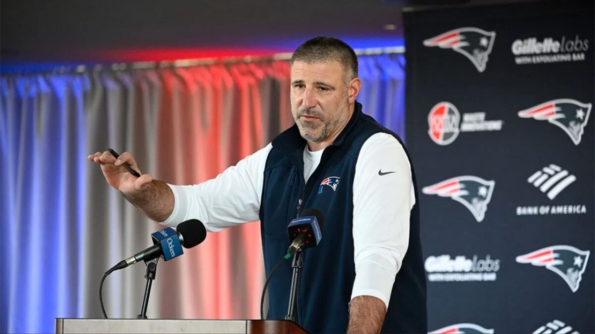 Mike Vrabel Gives Candid Response on Patriots Trading for Terry McLaurin and Micah Parsons 1 Mike Vrabel Gives Candid Response on Patriots Trading for Terry McLaurin, Micah Parsons