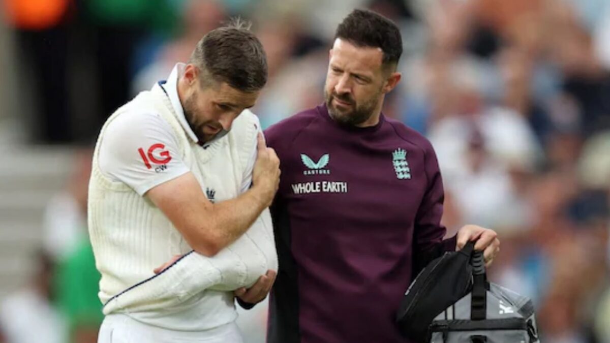 Chris Woakes injury Ashes