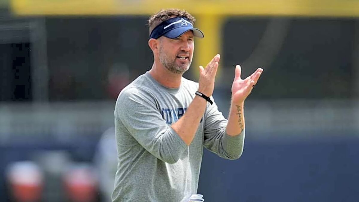 Cowboys HC Brian Schottenheimer Bizarrely Gets Criticized for 'Non-Formal' Dressing Sense 1 Cowboys HC Brian Schottenheimer Bizarrely Gets Criticized for 'Non-Formal' Dressing Sense
