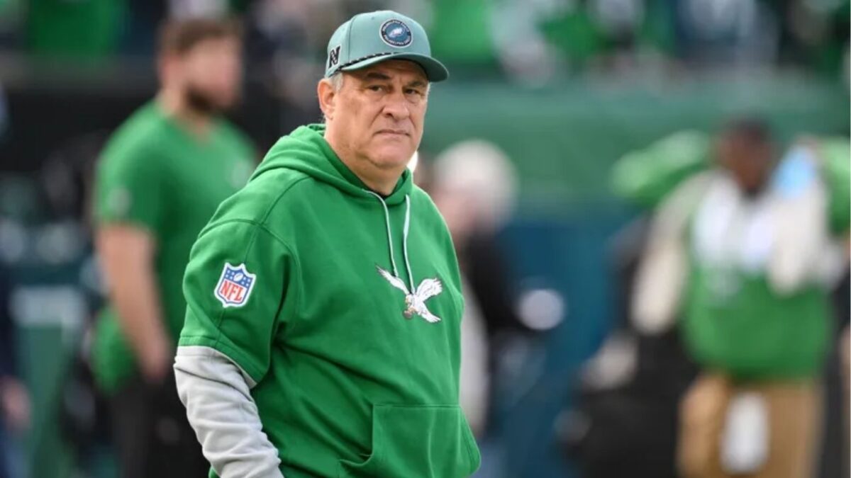 Saquon Barkley Makes Moving Claim About Eagles' First-Round Pick Jihaad Campbell 1 Vic Fangio