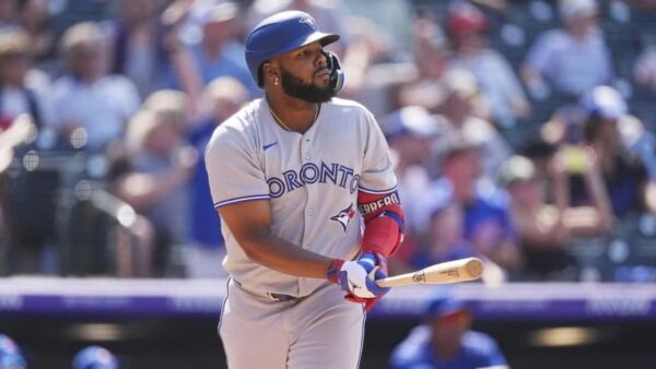 Blue Jays Set MLB Record in DOMINATING 3-Game Sweep over Rockies