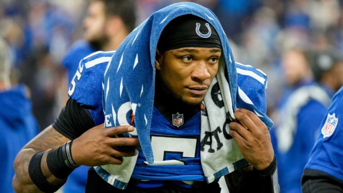 (Video) Anthony Richardson Gets Badly Hurt in Colts' First Preseason Game, Scary Photo Shows a Bent Finger