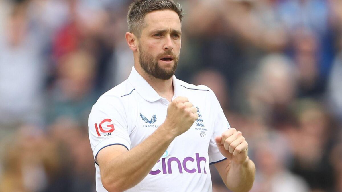 Chris Woakes playing test cricket for England
