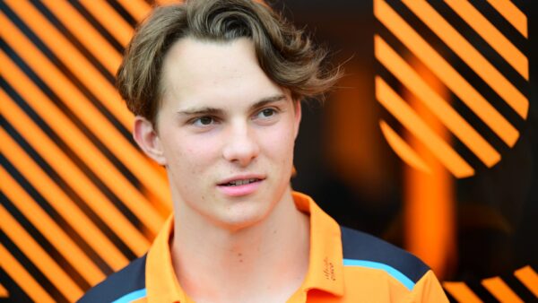 Racing Icon Snubs Oscar Piastri to Name 2025 F1 Title Winner