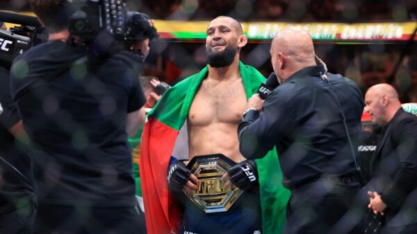 Khamzat Chimaev Warned by Middleweight Dark Horse with ‘Superior’ Gas Tank: “I’ll Drown Him”