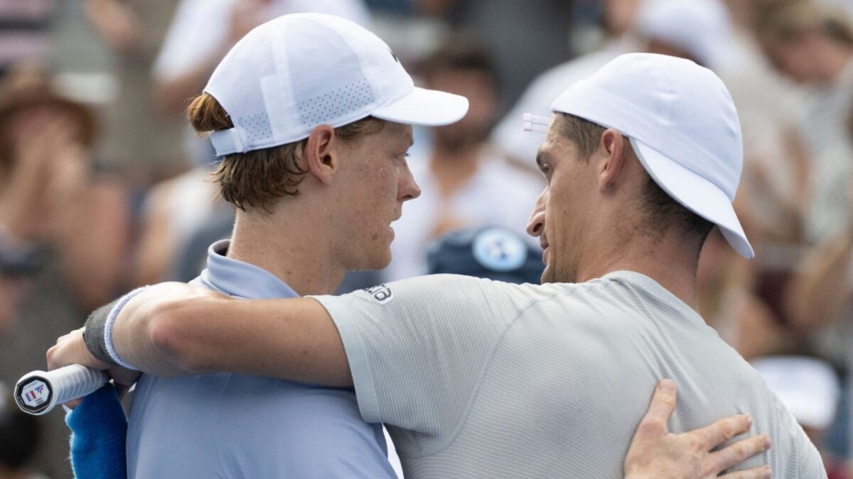 (Video) Ahead of Cincinnati Final Against Jannik Sinner, Carlos Alcaraz Heads Straight to Practice Session, 1 Hour After Semifinal Win 1 Jannik Sinner, Terence Atmane