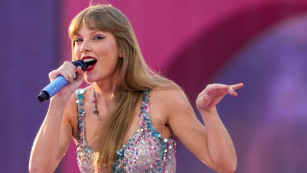 Fans Spot Easter Eggs Hinting at Taylor Swift’s Possible Super Bowl 2026 Halftime Show Performance