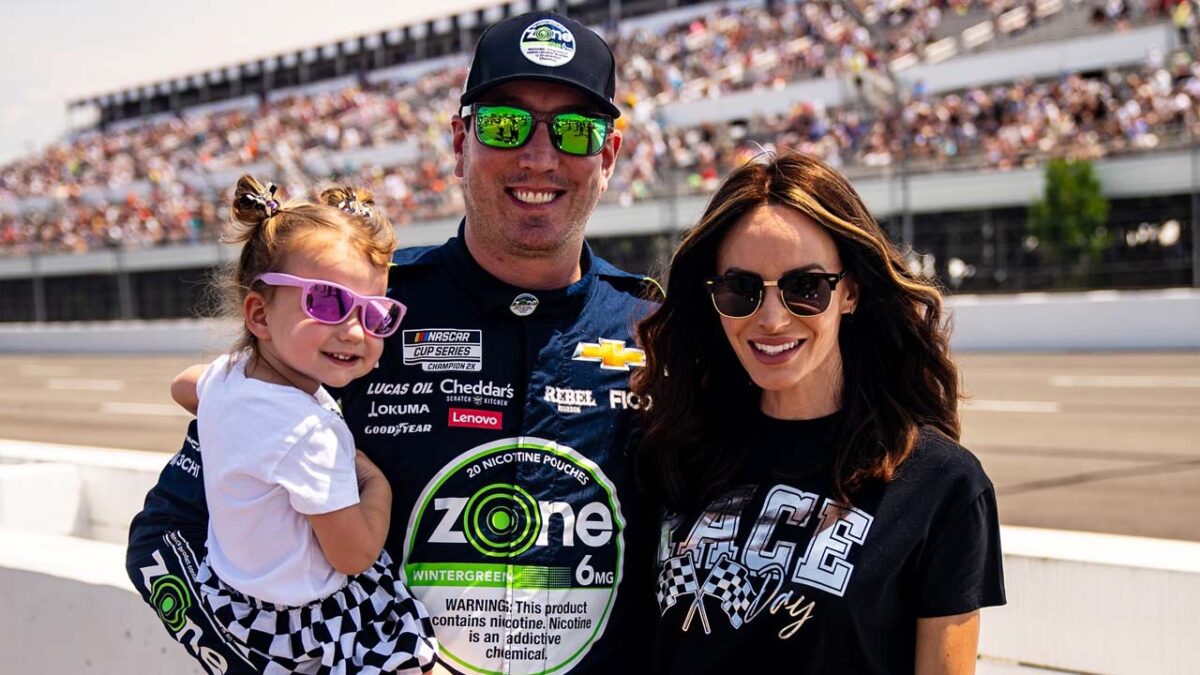 Kyle Busch with Samantha Busch and daughter Lennix (via @Samanthabusch/Facebook)